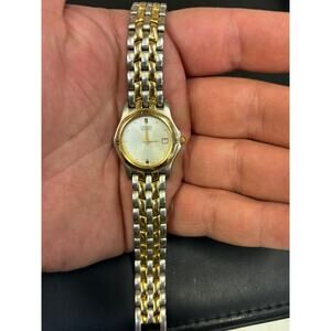 Vintage Citizen 2-Tone Women’s Watch! New Battery!